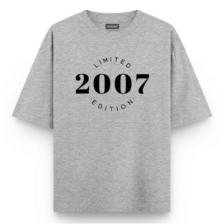 Custom Limited Edition T-shirt - Oversize - Light Grey / XS - T-Shirt