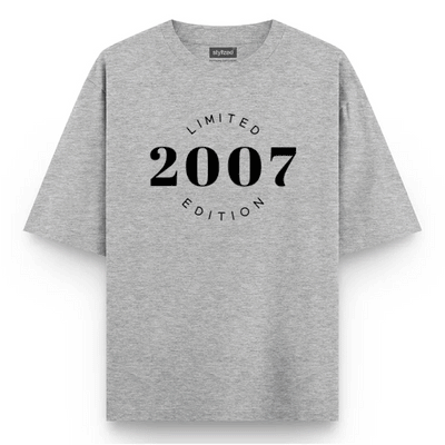 Custom Limited Edition T-shirt - Oversize - Light Grey / XS - T-Shirt